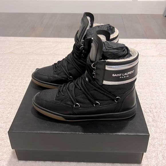 Saint Laurent Court Classic Sneaker Boot - Picture 3 of 6